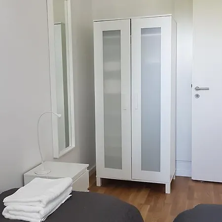Two-bedroom In - Robert Jacobsens Vej 65 København