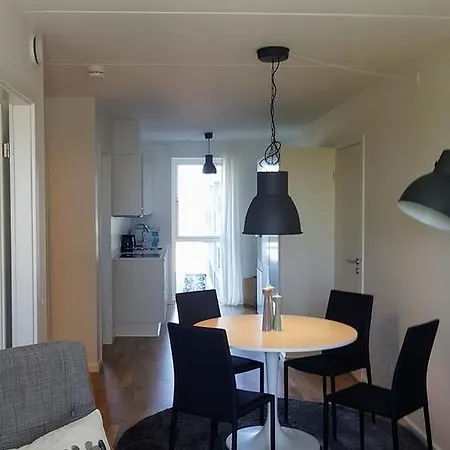 Two-bedroom In - Robert Jacobsens Vej 65 Lejlighed